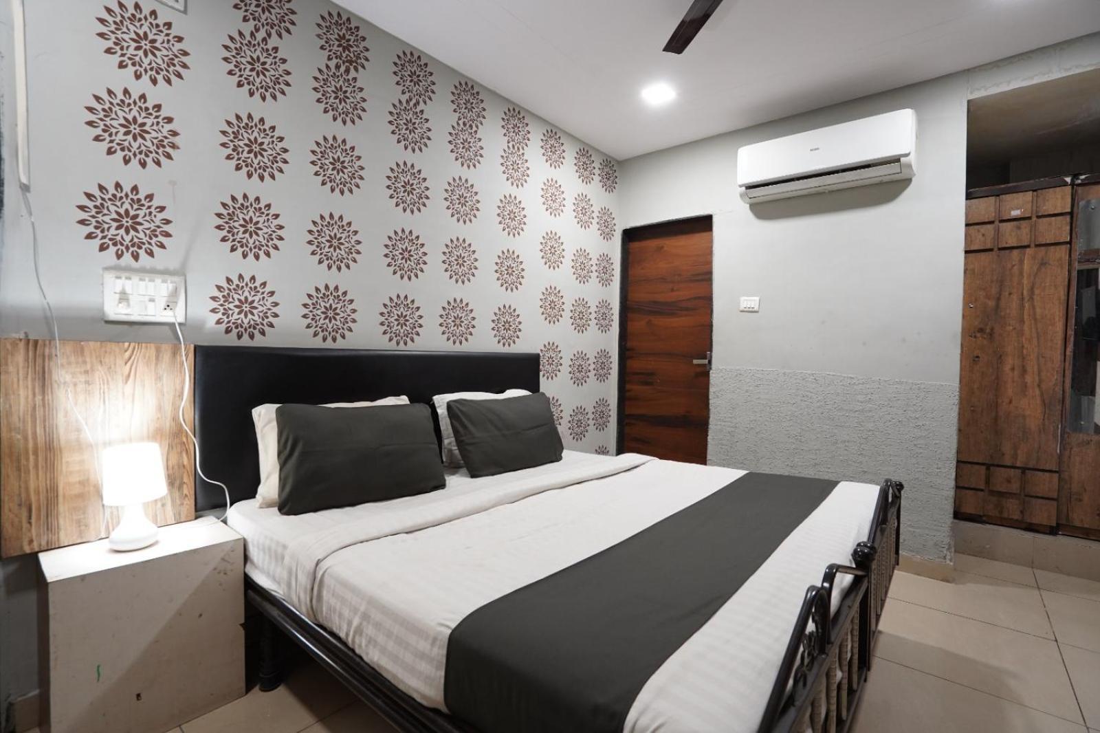 Hotel Sai Inn, Ahmedabad Airport Exteriér fotografie